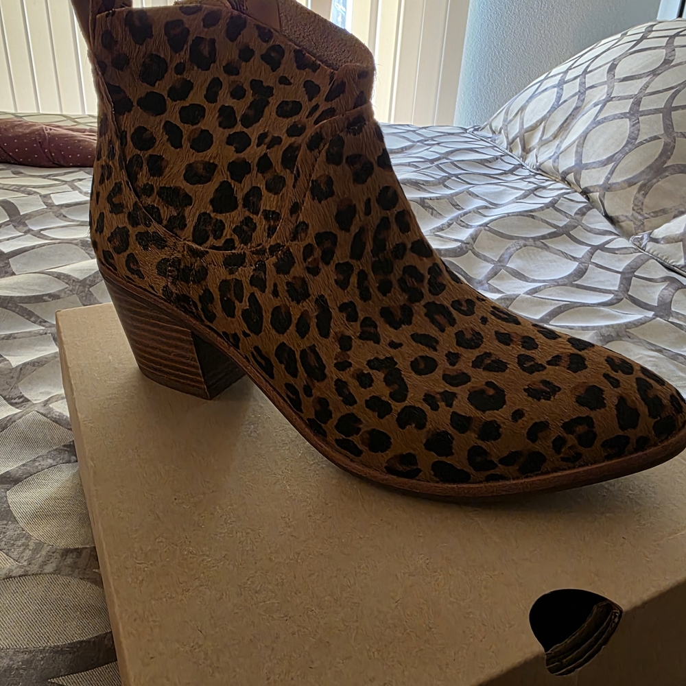 UGG Brown Leopard Ankle Booties